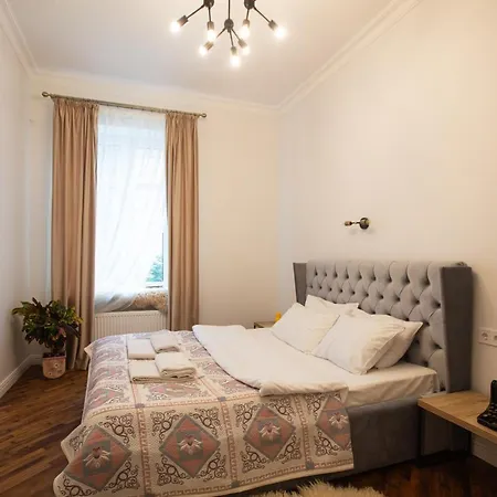 Apartman Friends House- сучасні в центрі львова *