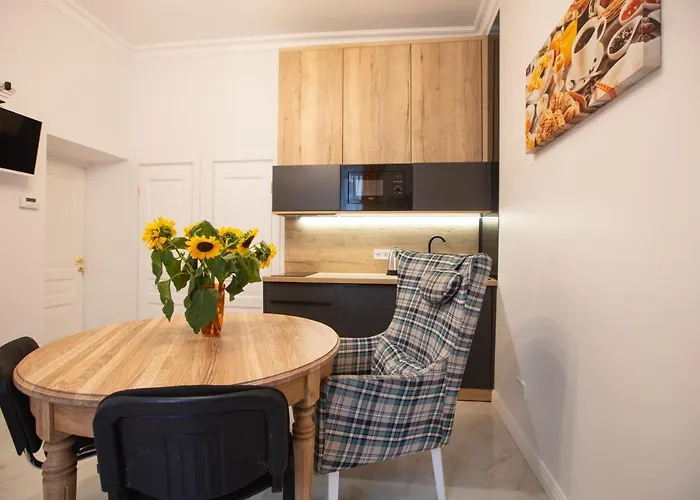 Apartament Friends House- сучасні в центрі львова *